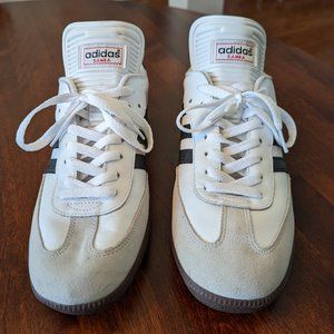 Men's Adidas Samba Classic shoes - size 10.5 (US)